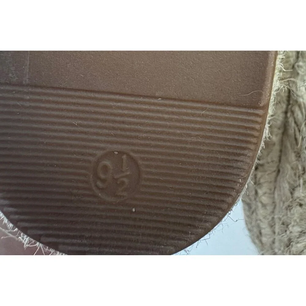 Marc Fisher Nelly Wedge Espadrille Sandal in Tan Taupe Suede Size 9.5
